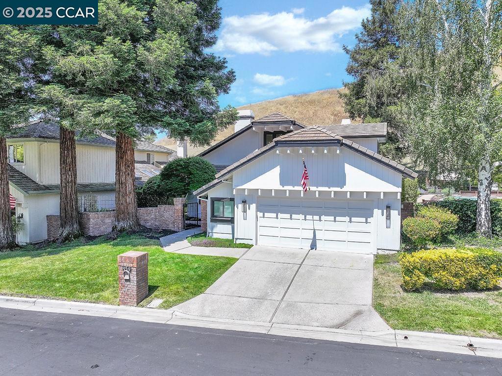 959 Redwood Dr