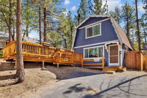 Photo of 40221 Mill Creek Rd Rd, Big Bear Lake, CA 92315 (MLS # NDP2506748) Photo of 40221 Mill Creek Rd Rd, Big Bear Lake, CA 92315 (MLS # NDP2506748)