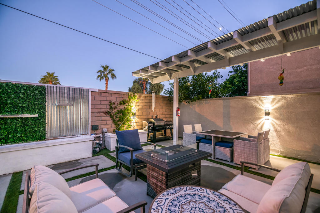 Indian Palms - Residential Lease