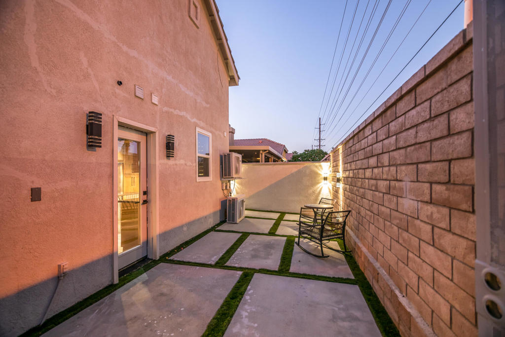 Indian Palms - Residential Lease