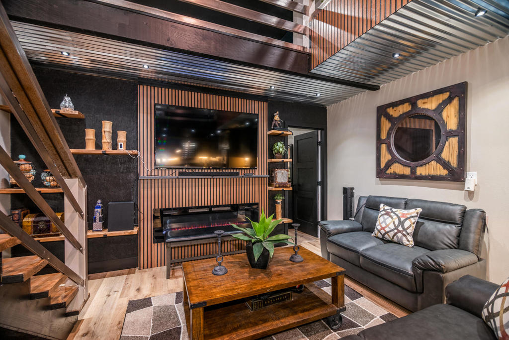 Indian Palms - Residential Lease