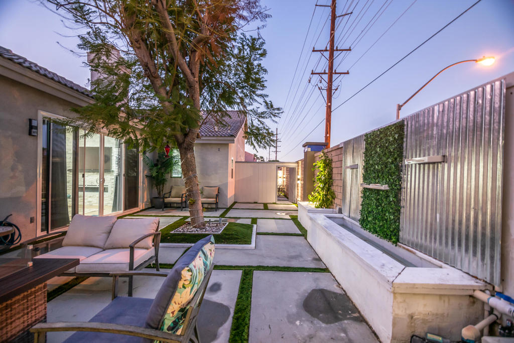 Indian Palms - Residential Lease
