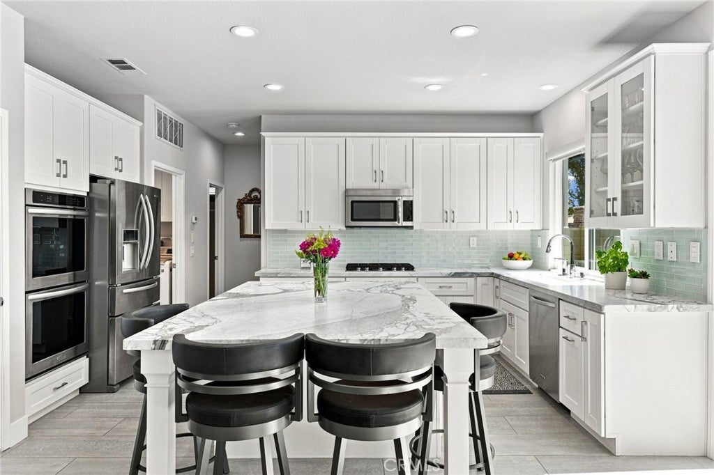 75 Legacy, Irvine CA 92602 - Photo 14