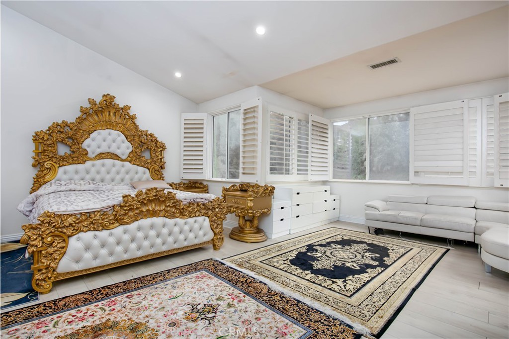 High Meadows (364) - Residential