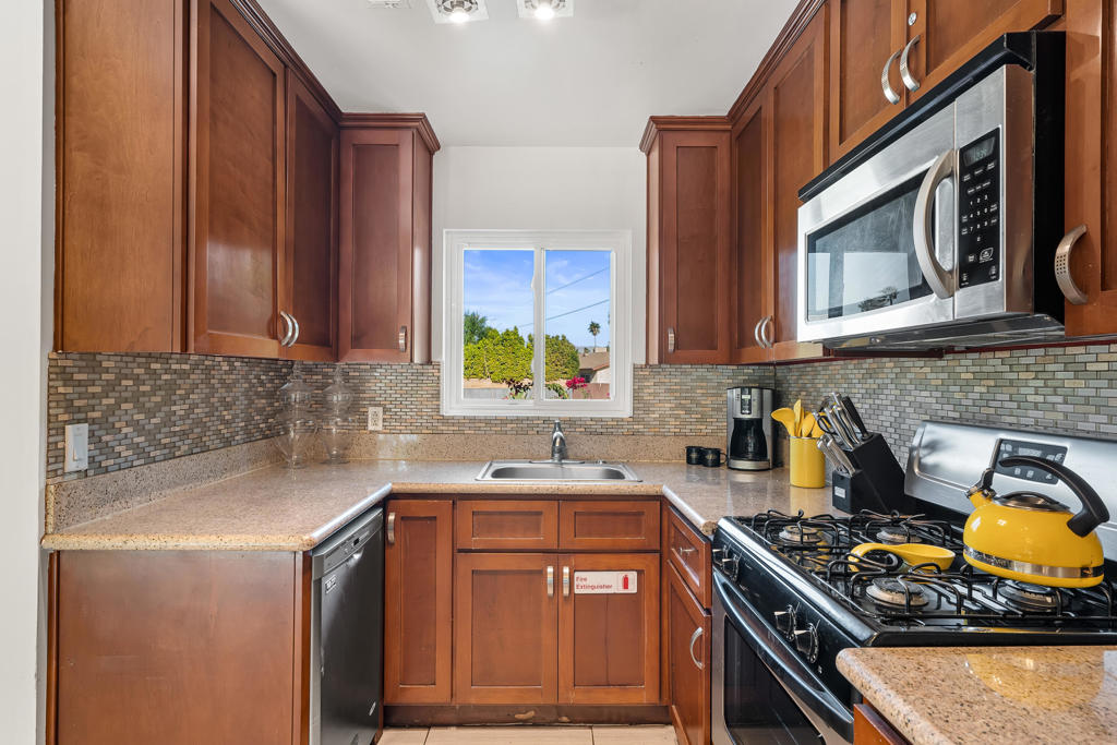 Desert Park Estates - Residential Lease