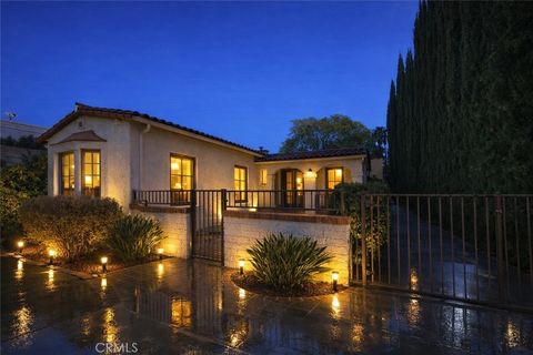 Photo of 1028 San Rafael Ave, Glendale, CA 91202 (MLS # BB26058144)