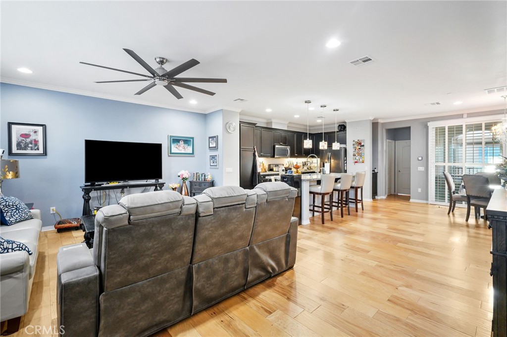 Properties 2 22124 Barrington Way