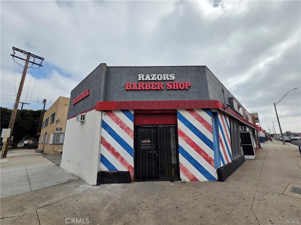 1561 W Pacific Coast Highway