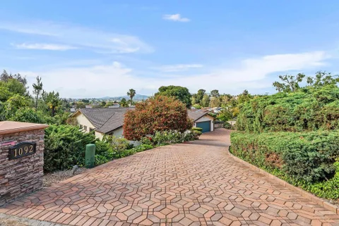 1092 Serena Way, San Marcos, CA 92078 - MLS#: NDP2608279