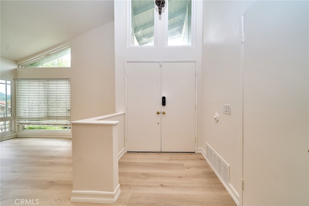 1348 Rolling Knoll Road