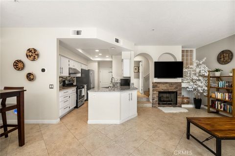 Photo of 57 Santa Barbara Court, Lake Forest, CA 92610 (MLS # OC26103294)