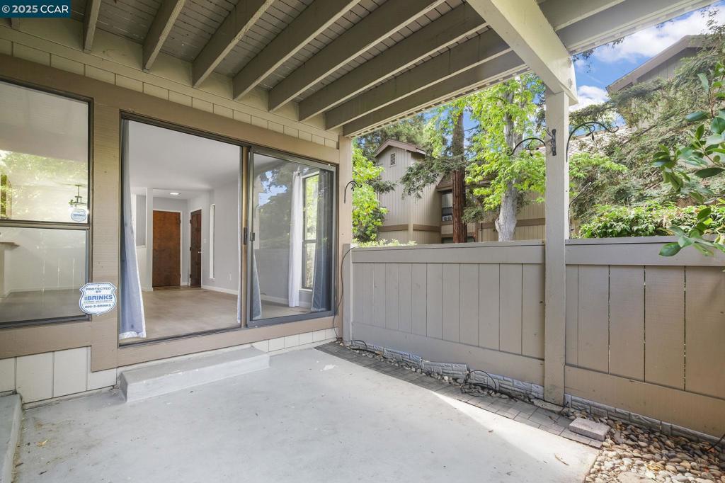 WINDSOR TERRACE - Residential