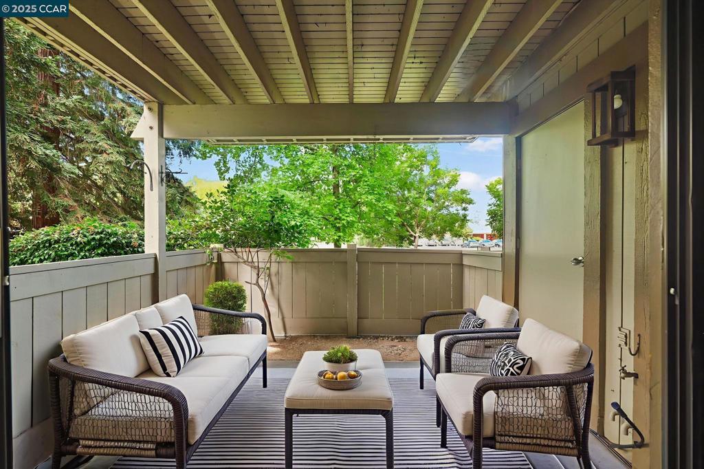 WINDSOR TERRACE - Residential