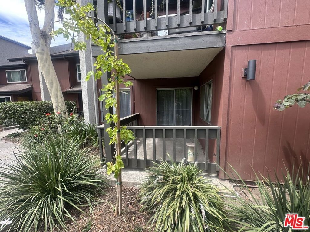 Photo of 5033 Maytime Lane, Culver City, CA 90230 (MLS # 26855181)