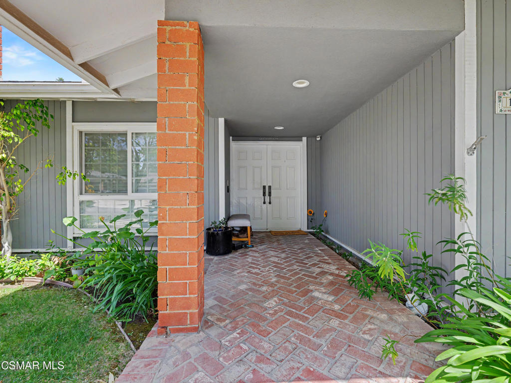 1252 Hendrix Avenue