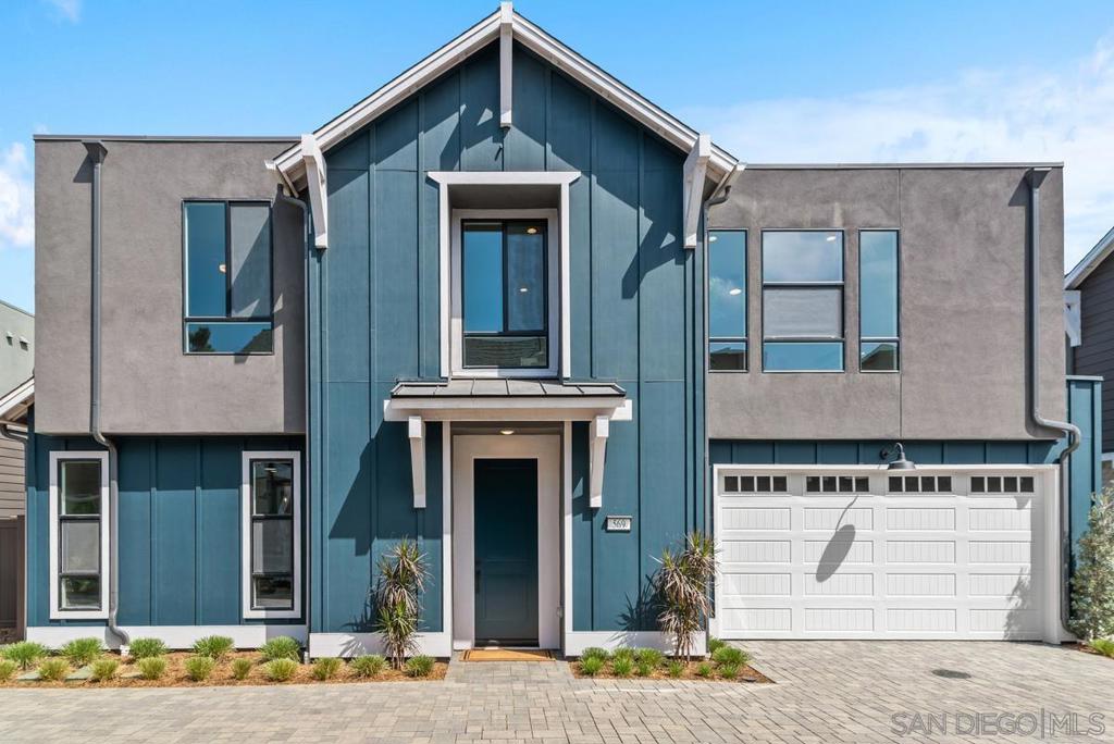 569 N Vulcan Ave