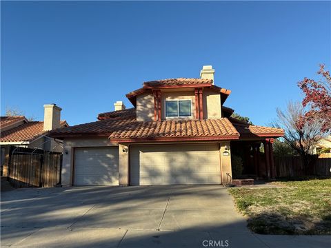 Photo of 337 Morningside Terrace Ter, Palmdale, CA 93551 (MLS # SR25274333)