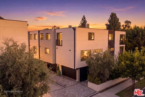 Photo of 11622 Colfax Meadow Lane, Studio City, CA 91604 (MLS # 26985071)