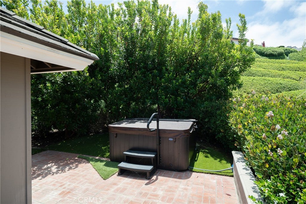 2101 Yacht Daphne, Newport Beach CA 92660 - Photo 11
