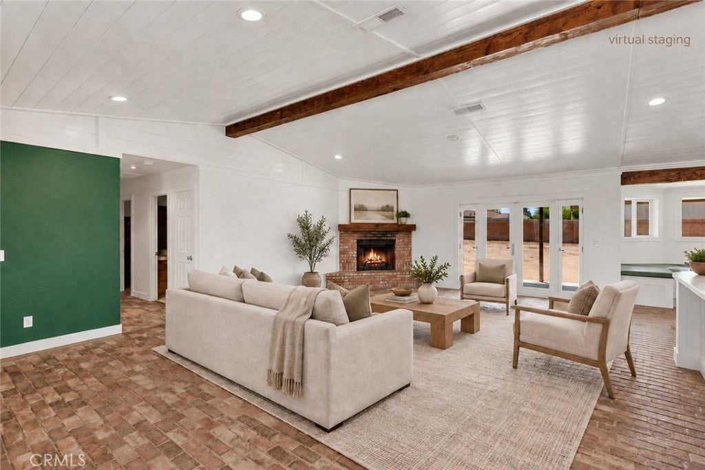 18266 Manzanita