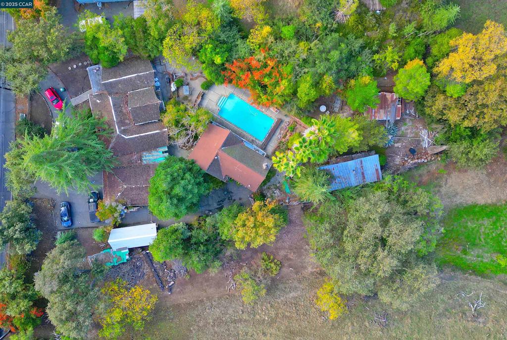 WALNUT HEIGHTS - Residential