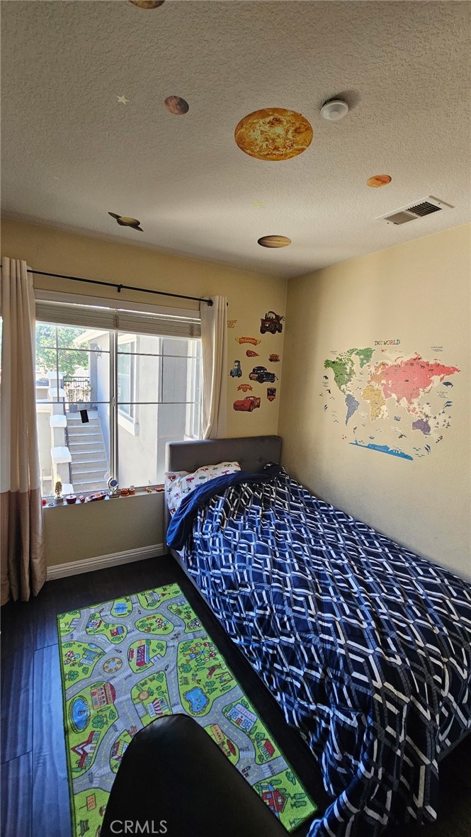 Hillsdale (HLDL) - Residential Lease