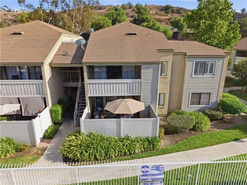 22 Country Mile, Pomona, CA 91766 - MLS#: DW26185319