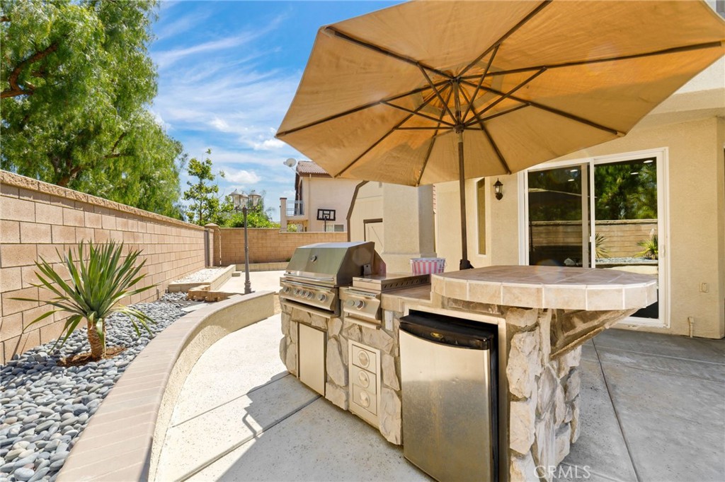 5575 Veronese Drive