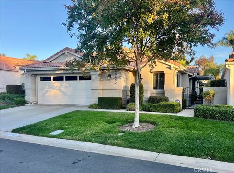 40442 Via Amapola Murrieta CA 92562