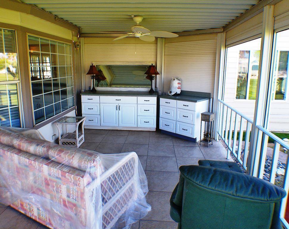 Rancho Casa Blanca - Manufactured In Park