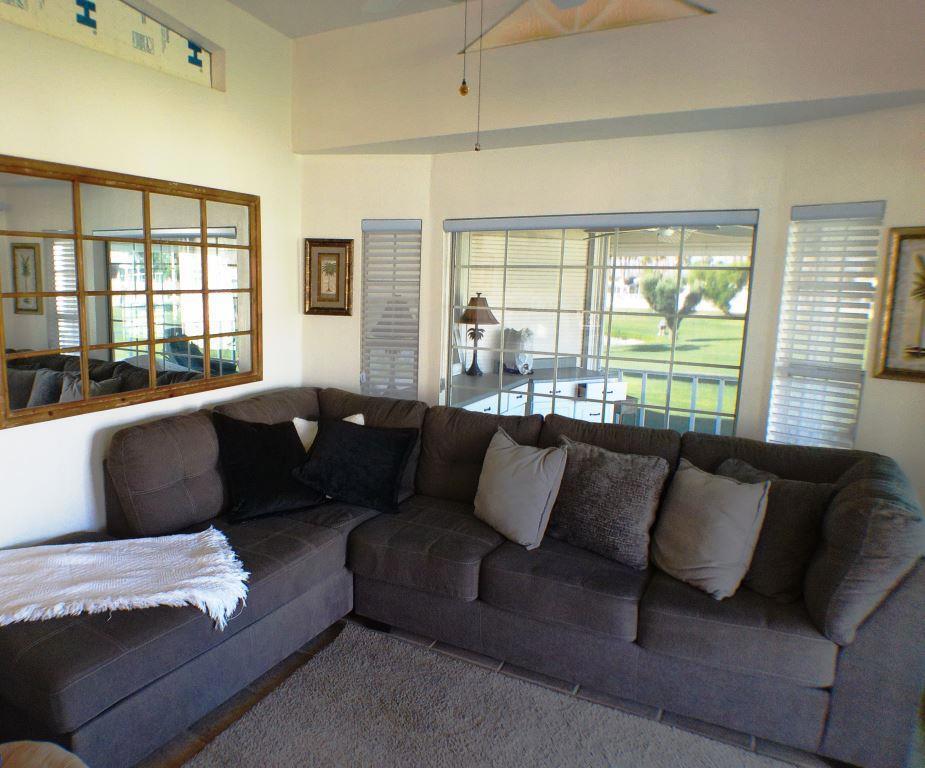 Rancho Casa Blanca - Manufactured In Park