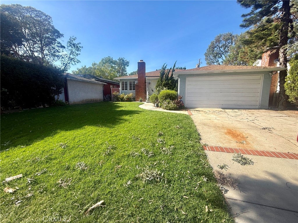 10851 Woodbine Street, Los Angeles CA 90034