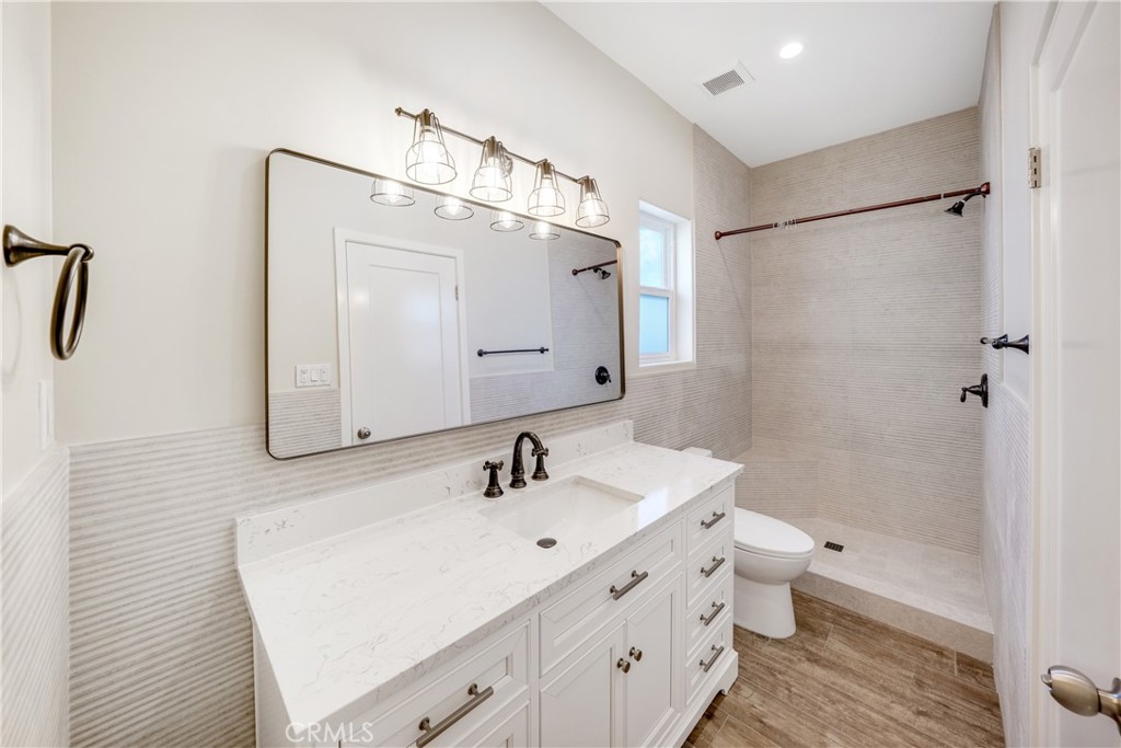 Downtown Area (DOWN) - Residential Lease