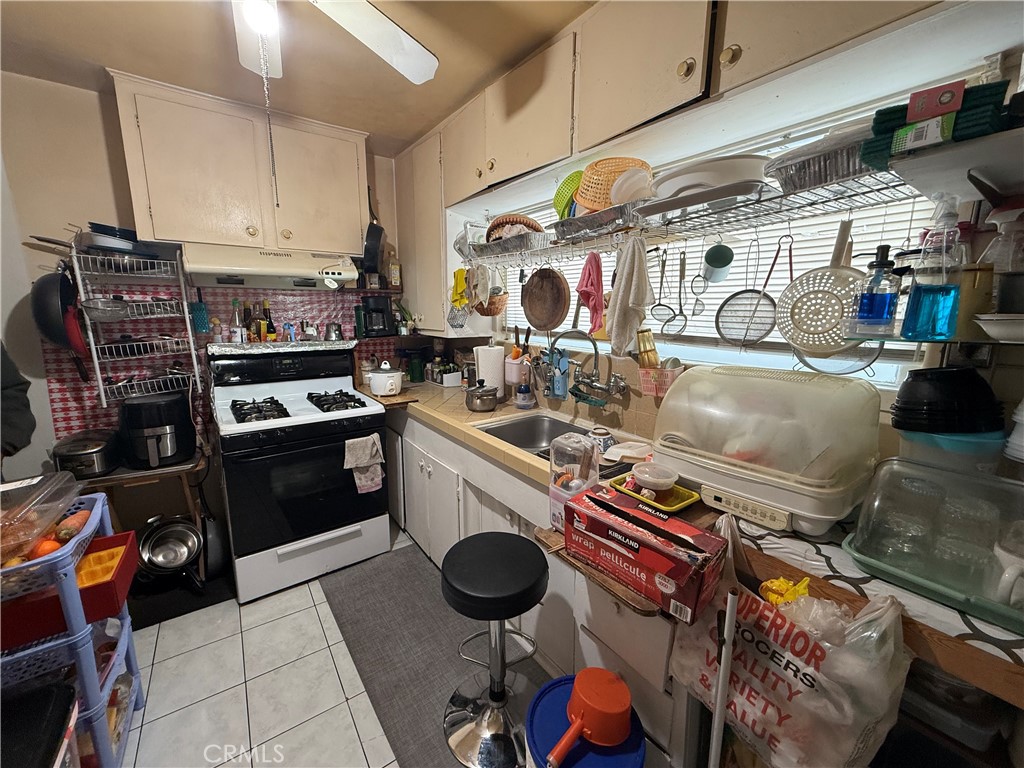 3342 Lafayette Avenue