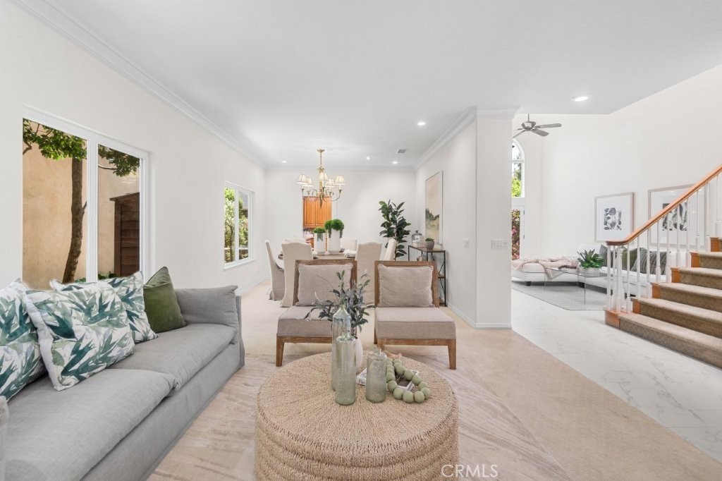2562 Woodbury Drive