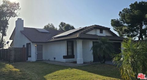 Photo of 15753 April Court, Moreno Valley, CA 92551 (MLS # 26837965)