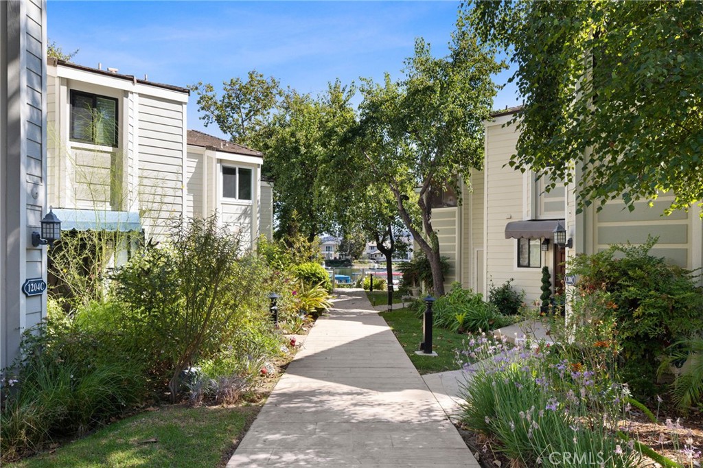 Westlake Bay (728) - Residential