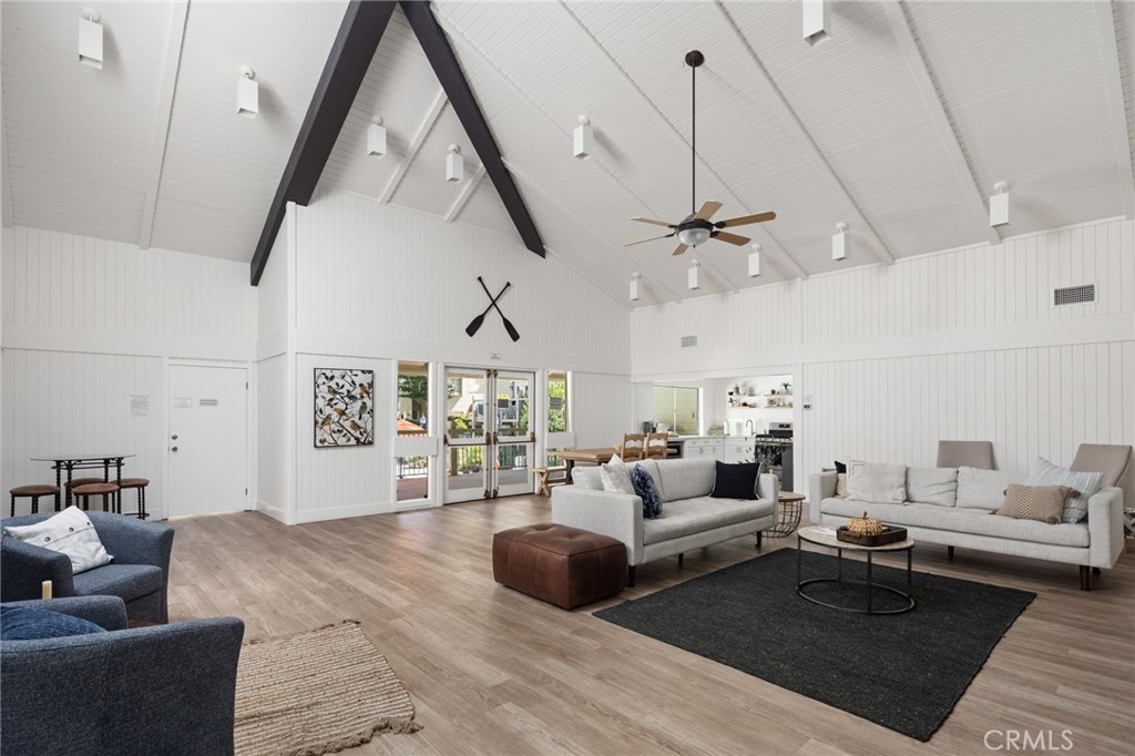 Westlake Bay (728) - Residential