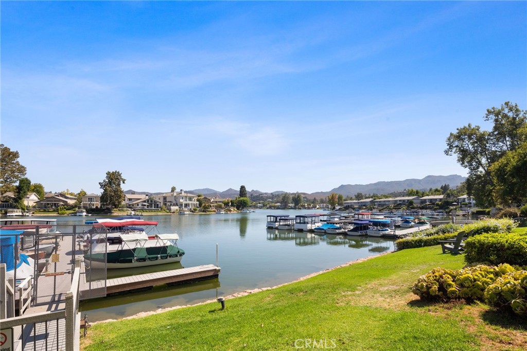 Westlake Bay (728) - Residential