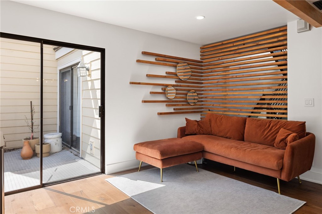 Westlake Bay (728) - Residential