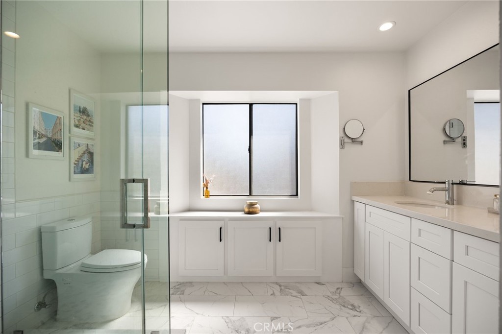 Westlake Bay (728) - Residential