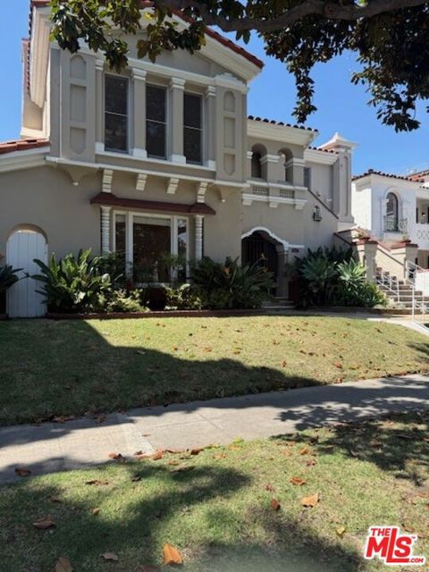 Photo of 357 S Doheny Drive, Beverly Hills, CA 90211 (MLS # 26673211)
