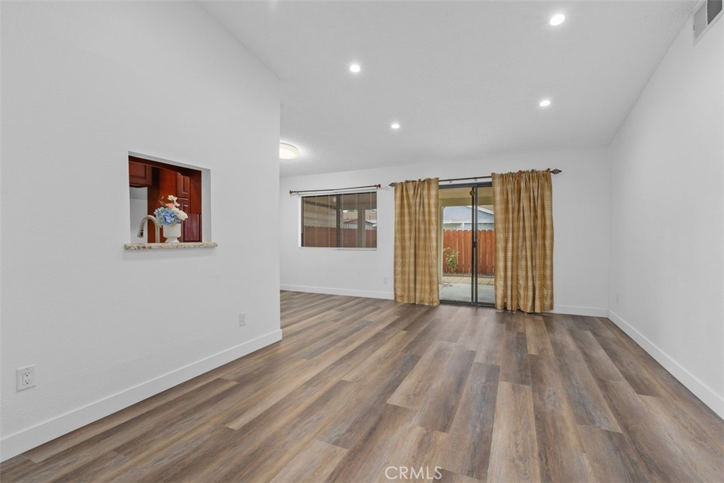 28225 Calle Gaviota