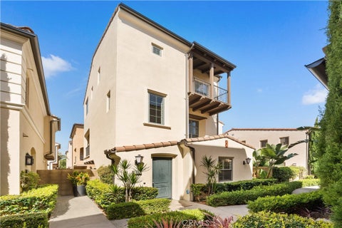 Photo of 80 Strawberry, Irvine, CA 92620 (MLS # WS26217328)
