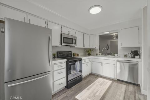 112 Espanas Escondido CA 92026