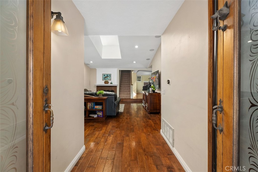 6521 Marilyn Drive