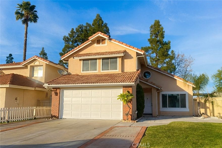 For Rent Beautiful 4BR/3BA Home in Menifee, CA

Property Highlights:

-Bright & spacious two-story home in a quiet and safe neighborhood

-4 bedrooms, 3 full bathrooms perfect for families or professionals

-Modern kitchen with ample cabinetry & open dining area

-Large living room with natural light and high ceiling

-Fresh paint, tile roof, and low-maintenance landscaping

-Attached 2-car garage & wide driveway

-Central A/C & heating, washer/dryer hookups

-Walking distance to parks, schools, and shopping

Neighborhood:

Located in the desirable Menifee Lakes community peaceful, family-friendly, 

and close to I-215 freeway for easy commute to Murrieta, Temecula, and Riverside