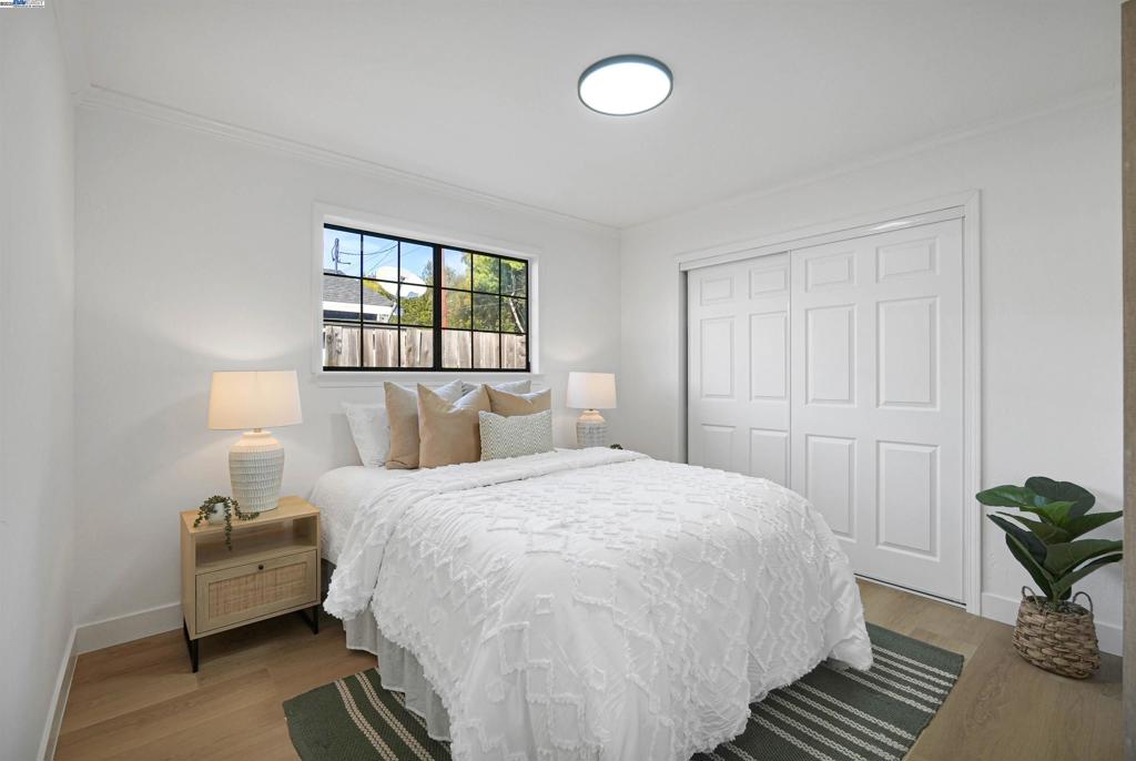 MILPITAS - Residential