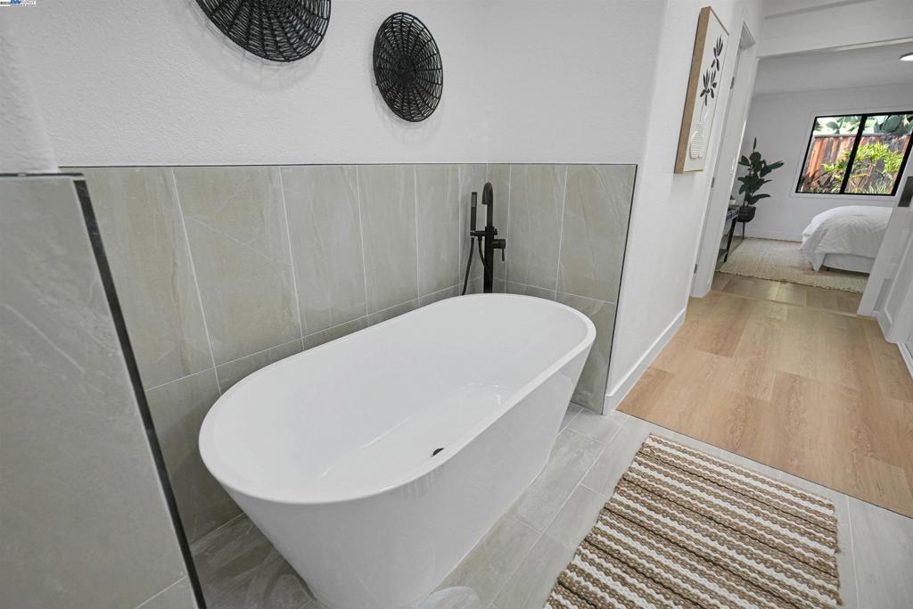 MILPITAS - Residential