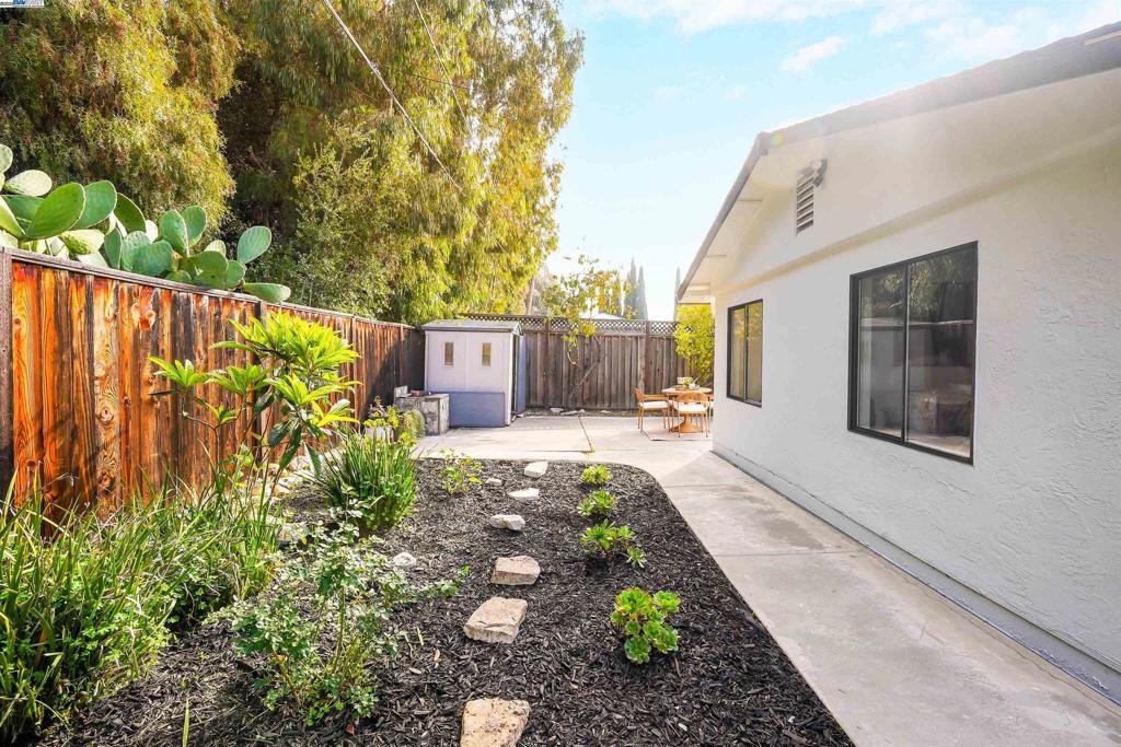 MILPITAS - Residential